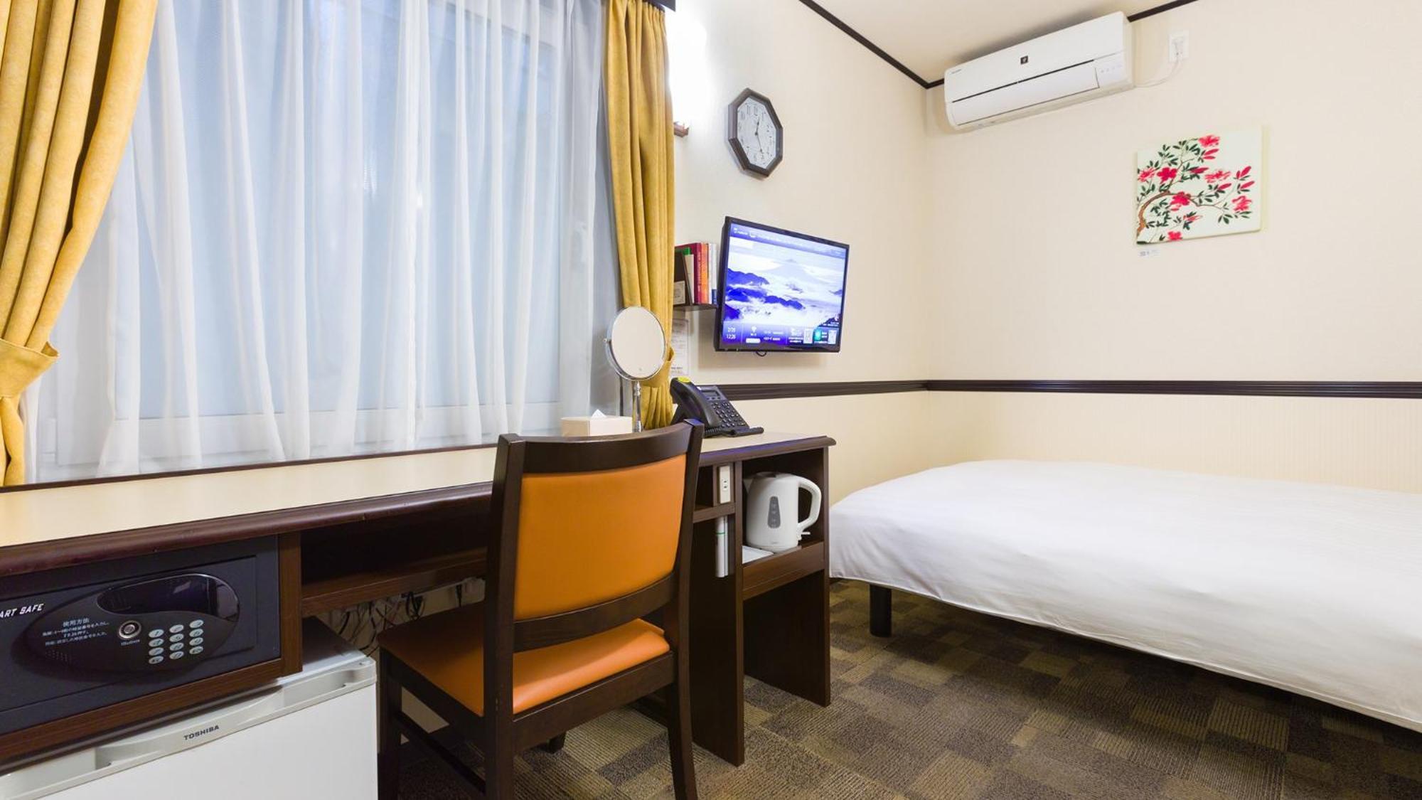 Toyoko Inn Tokyo Eki Yaesu Kita Guchi Pokoj fotografie